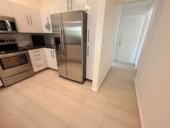 3rd image of 13492 Exotica Ln