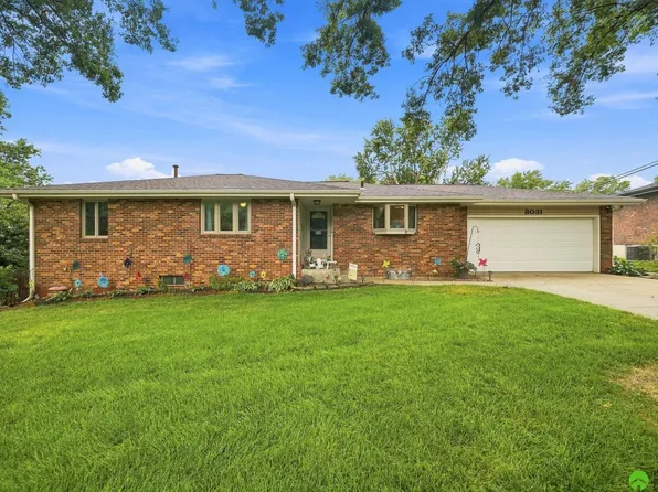 8031 Broadview Dr, Lincoln, NE 68505