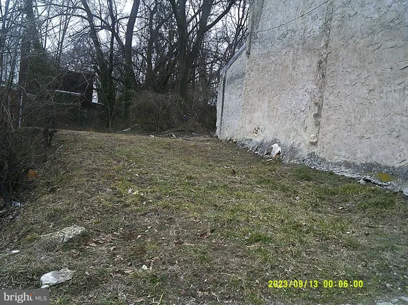 5022 Wakefield St, Philadelphia, PA 19144