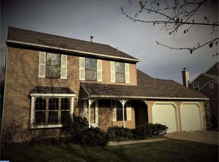 63 Long Bow Dr, Sewell, NJ 08080