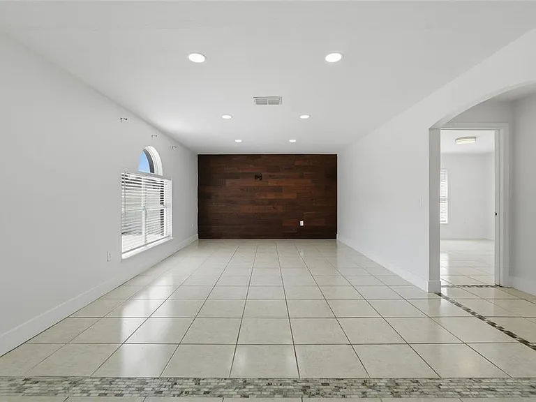 4140 Stonefield Dr — Photo 4