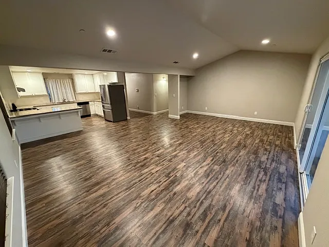 2741 E Dakota Ave — Photo 13