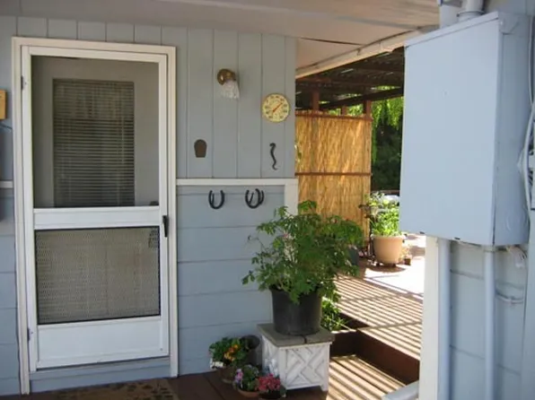 874 Glendale Ave, Ashland, OR 97520