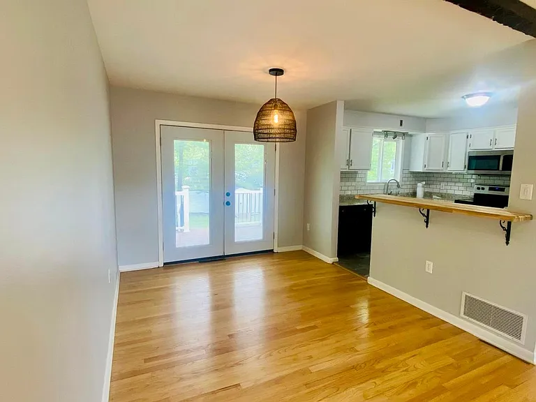 3335 Ralph St — Photo 15