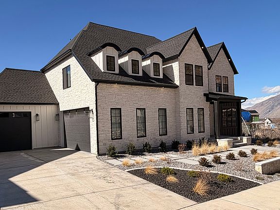 2nd image of 3626 S Riverstone Rd