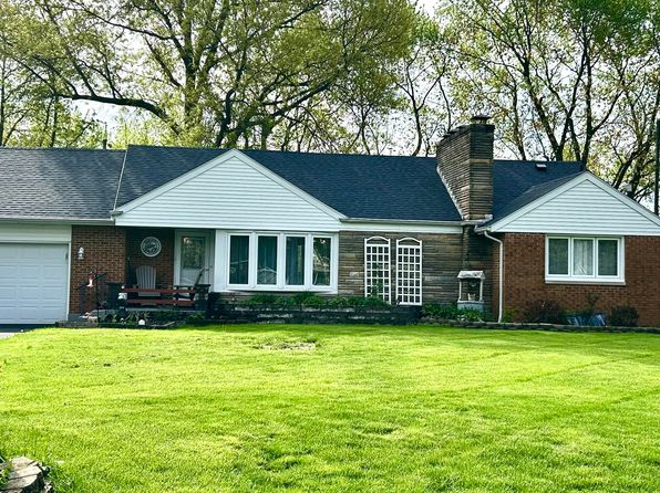 3262 Bonnieview Dr, Lima, OH 45801