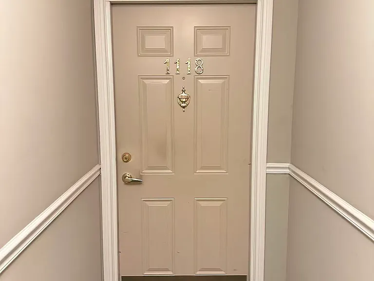 1118 Periwinkle Dr — Photo 2