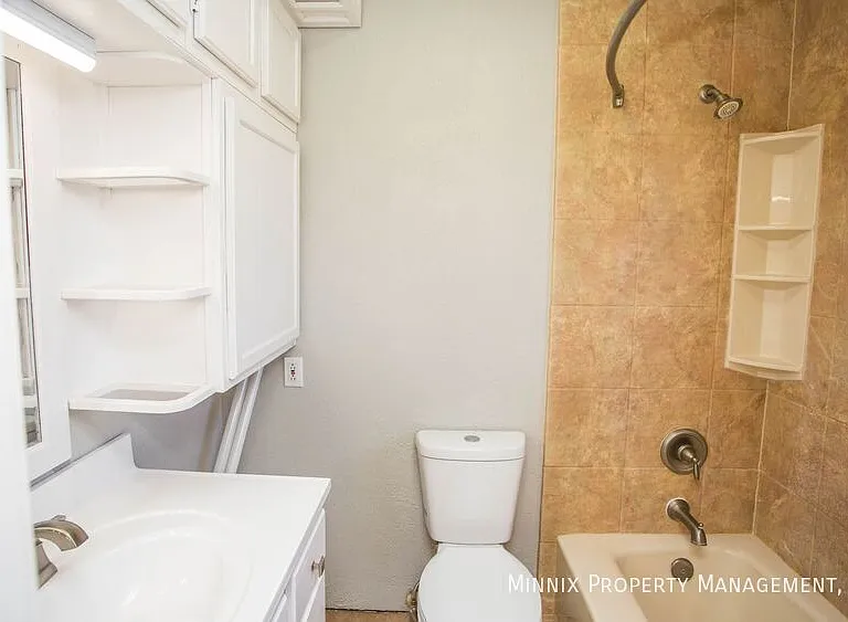 5523 17th Pl — Photo 22