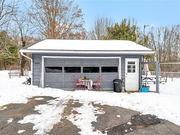 5th image of 4524 Bedell Rd