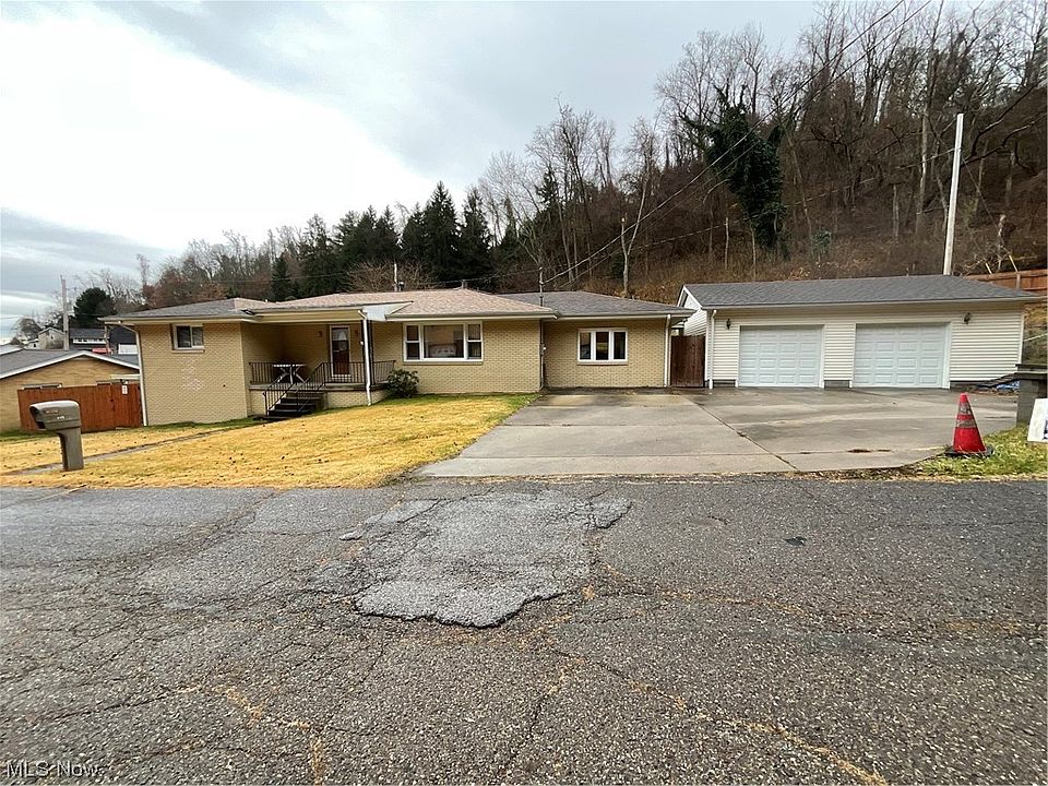 1st image of 715 Spring Haven Dr