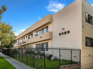 5420 Russell Ave APT 21, Los Angeles, CA 90027