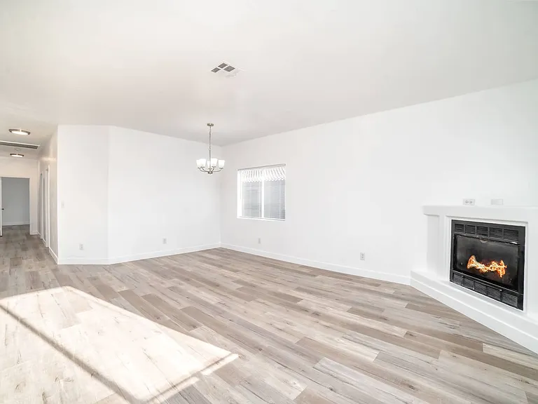 5112 Jordan Frey St #203 — Photo 6
