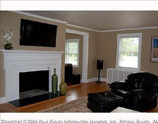 2nd image of 207 63rd St