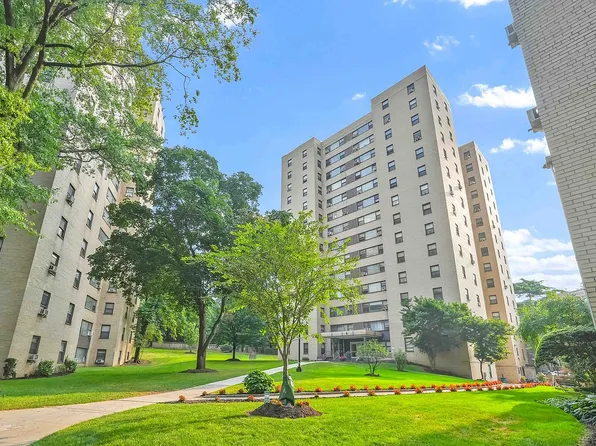 6 Fordham Hill Oval APT 11G, Bronx, NY 10468