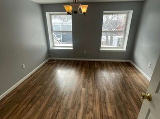 84 N 6th St #3A, Newark, NJ 07107