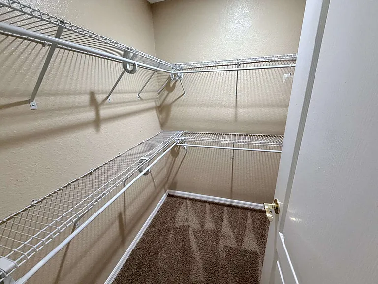5967 Hillside Heights Dr — Photo 13