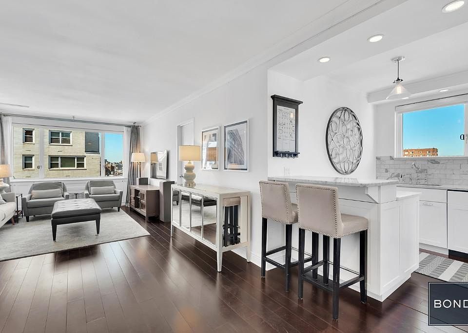 1st image of 105 W 13th St APT 16E