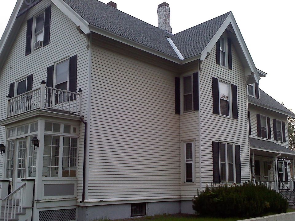 106 Silver Street-front of property