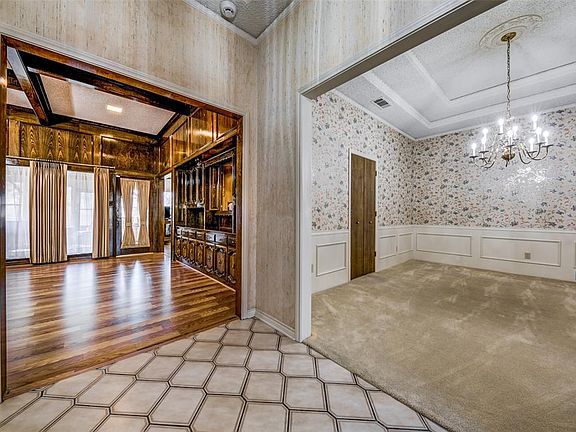 5th image of 504 Mantlebrook Dr