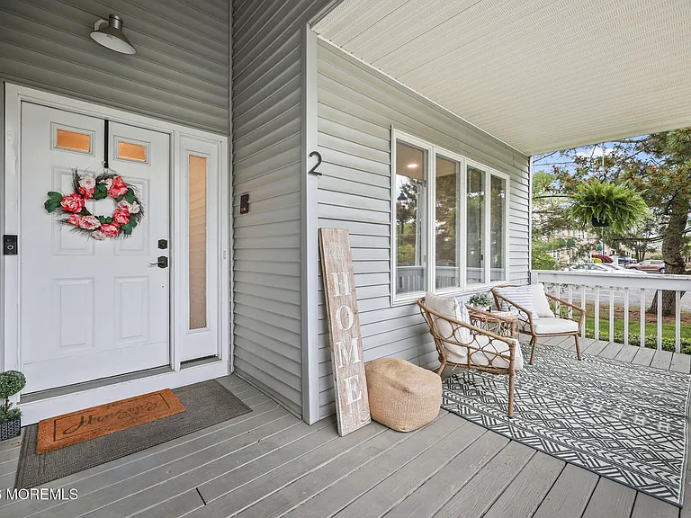 2 Oyster Creek Dr — Photo 3