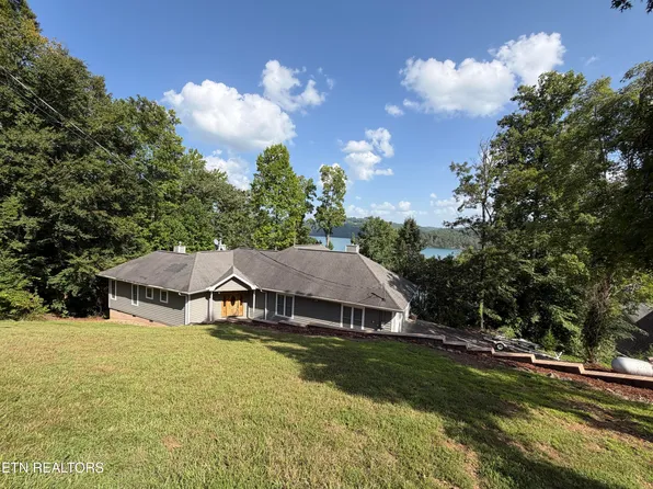 1395 Lakeview Dr, Sharps Chapel, TN 37866
