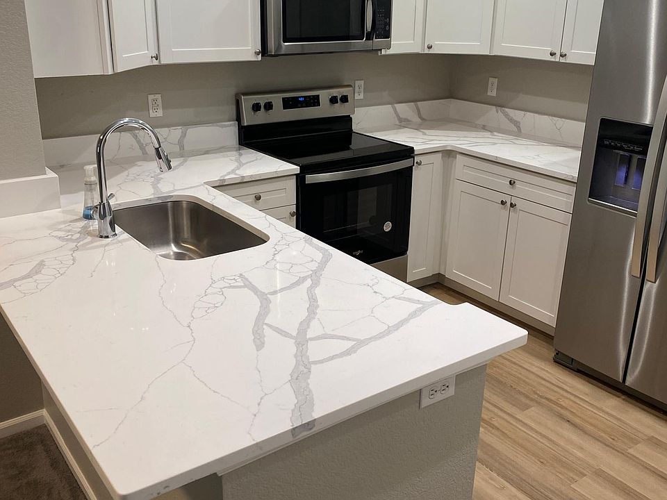 Another view - look at the Quartz countertops
