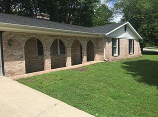 102 Hughes Ave, Berea, KY 40403