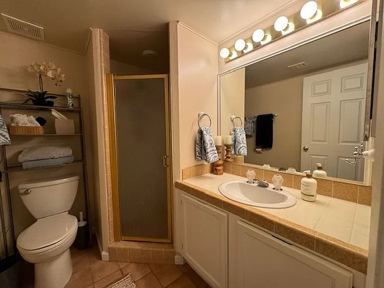 1800 Clubhouse Dr #36 — Photo 29