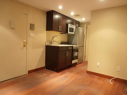 Rented by Citi Habitats | media 16