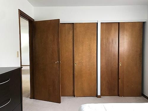 4th image of 308 1/2 Johnet Dr