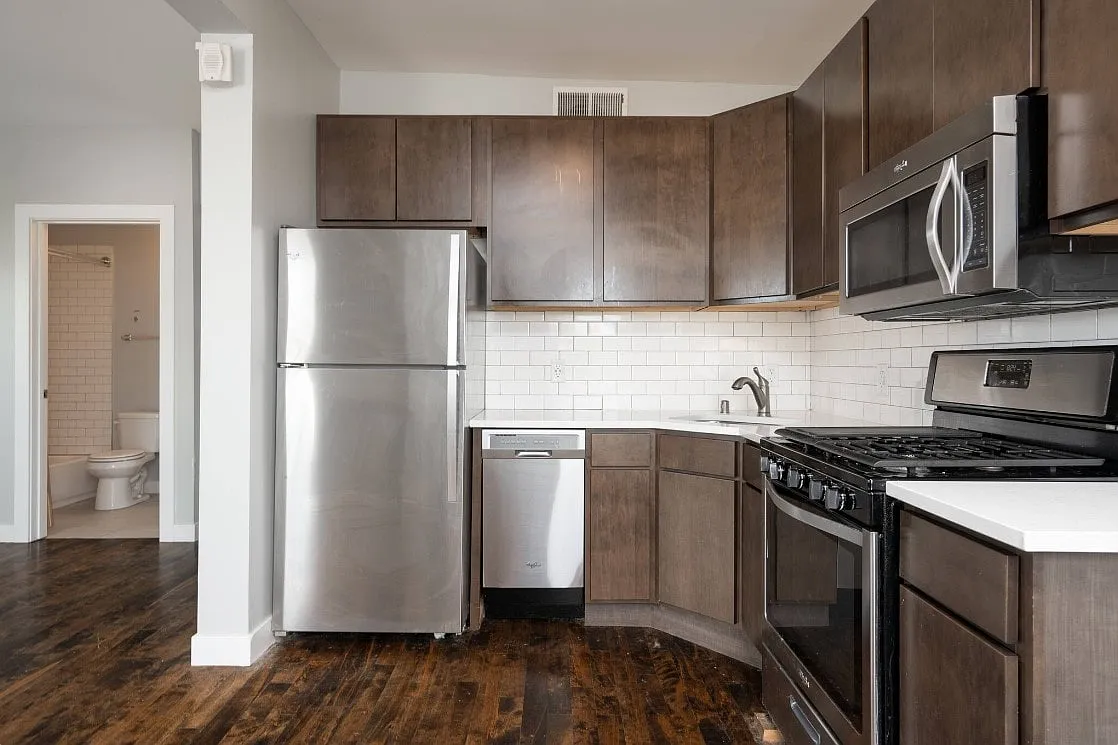 1 bed, 795 sqft, $1,100 — Photo 4