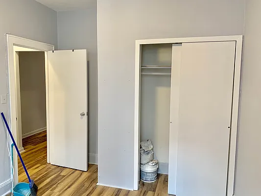 Rented by Signature Spaces NYC Corp | media 4