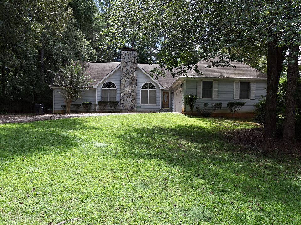 1st image of 605 Willow Ct SE