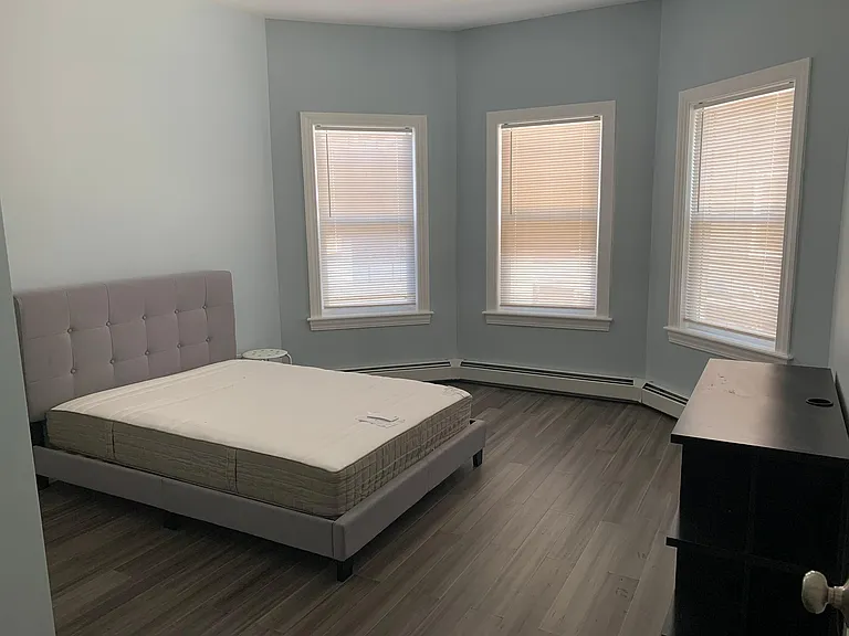 109 Arnold St #1 — Photo 5