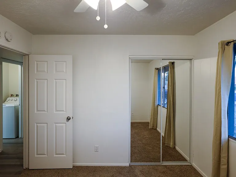 328 E Dunbar Dr #1 — Photo 11