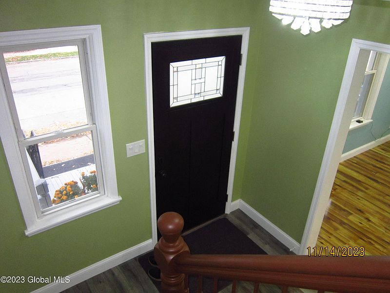 2nd image of 35 Willow Avenue