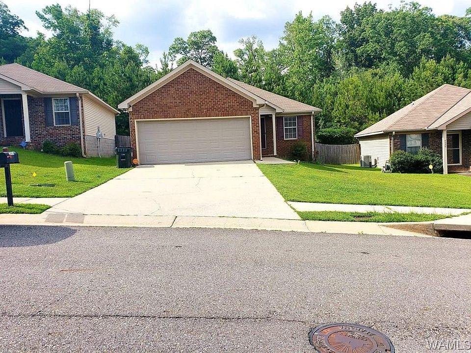 1st image of 4520 Barretts Trace Blvd
