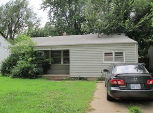 2547 S Greenwood Ave, Wichita, KS 67216