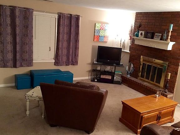 3rd image of 3112 Heritage Ct APT 13