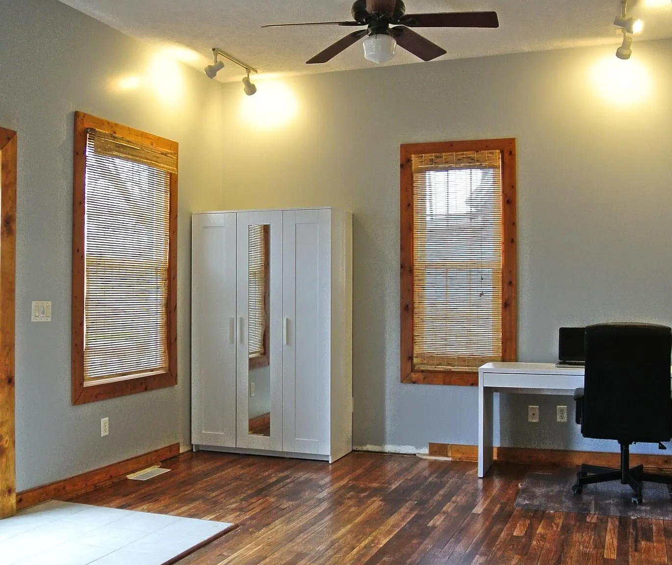 1 bed, 1977 sqft, $1,500 — Photo 4