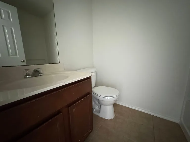 6206 Taree Loop — Photo 17