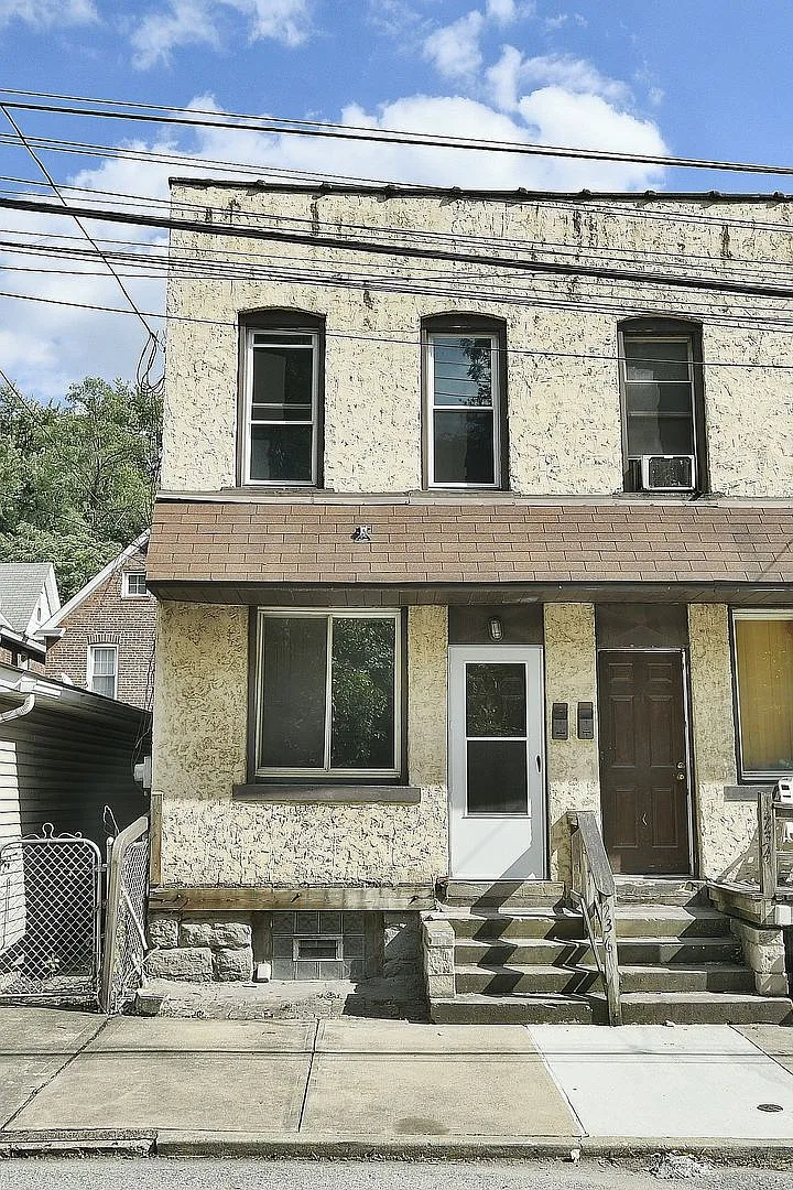 234-236 Pattison Street — Photo 1