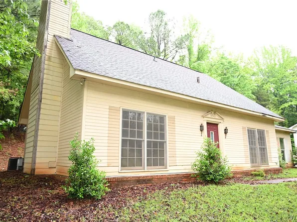 5244 Overbrook Rd, Tuscaloosa, AL 35405