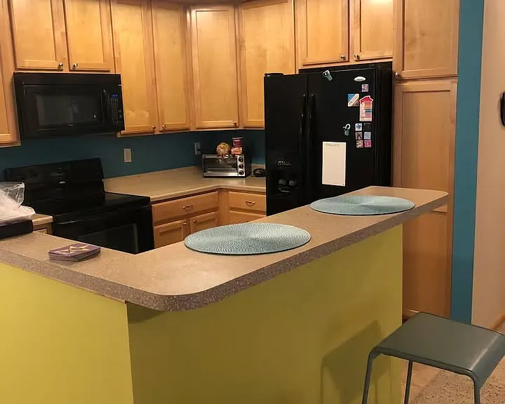 3400 SE Glenstone Dr #3400 — Photo 6
