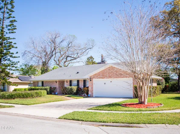 1749 Jacobs Rd, South Daytona, FL 32119