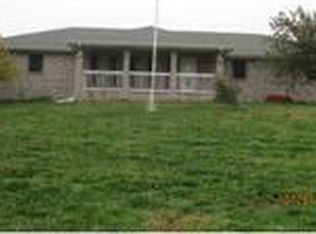 119 Skyline Dr, Cassville, MO 65625
