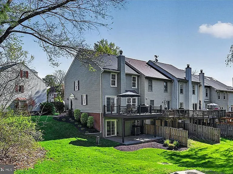 14083 Betsy Ross Ln — Photo 16