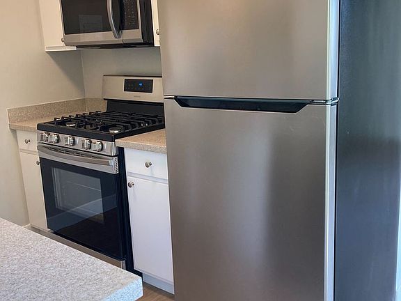 5th image of 12740 Venice Blvd #9318960
