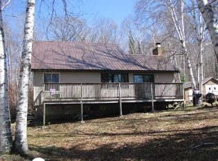 526 Idlewild Rd, Crystal Falls, MI 49920