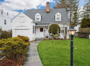 41 Slater Ave, Yonkers, NY 10710